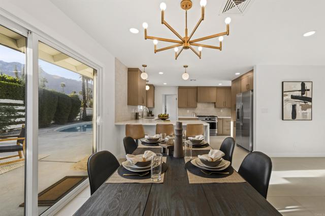 Detail Gallery Image 2 of 24 For 1111 S San Joaquin, Palm Springs,  CA 92264 - 3 Beds | 2 Baths