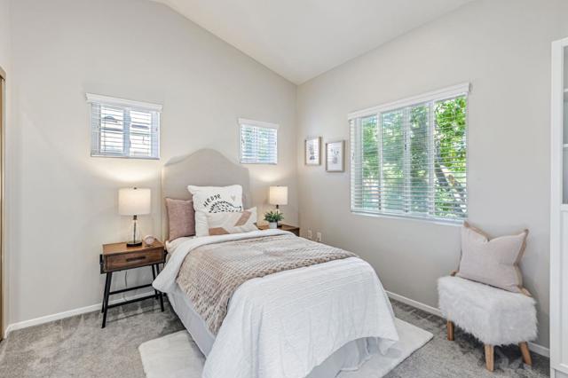 55 Carnegie Square, San Jose CA: https://media.crmls.org/mediaz/5c94f15a-9a49-48d9-88be-3d70c54cc565.jpg