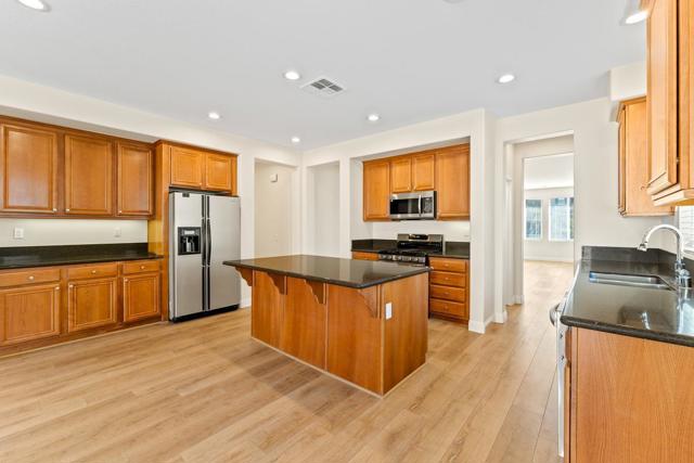 Image 11 of 42 For 80110 Montgomery Drive