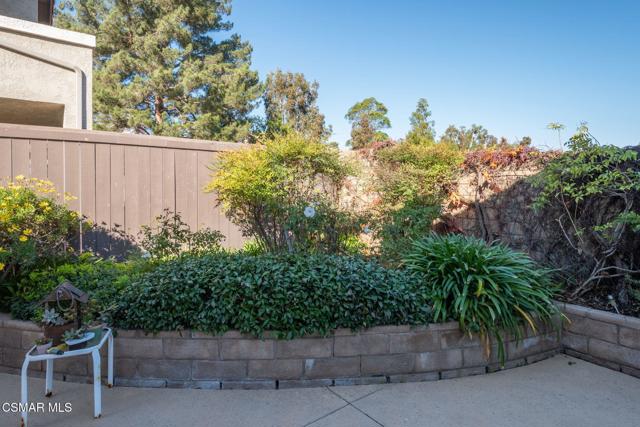 268 Novina Place, Camarillo CA: https://media.crmls.org/mediaz/5c979d8b-d21a-411e-a46a-3ec1fe732693.jpg