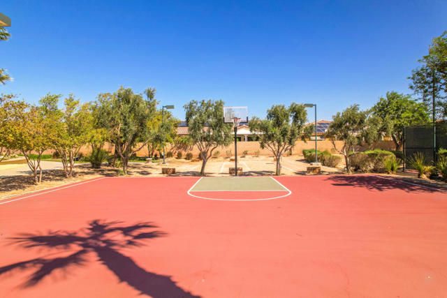 2090 Savanna Way, Palm Springs, CA 92262