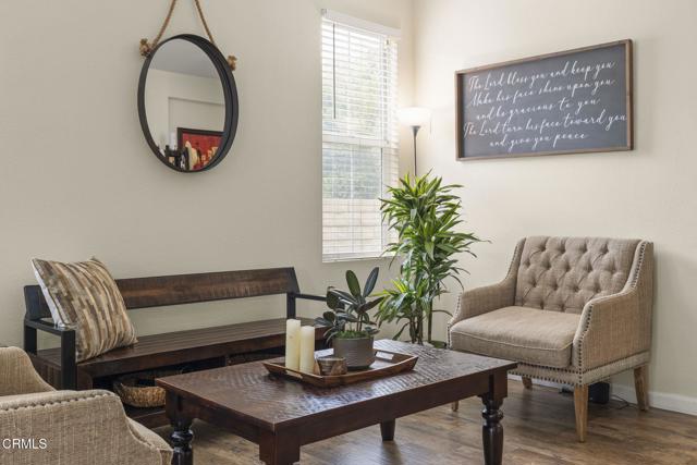371 Huerta Street, Oxnard CA: https://media.crmls.org/mediaz/5c995d01-410b-469a-8631-9afed8c2030c.jpg