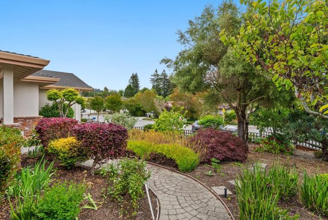 721 Paradiso Court, Soquel CA: https://media.crmls.org/mediaz/5c9a32b9-931d-4ce1-a5d1-2743eb8b5cb4.jpg