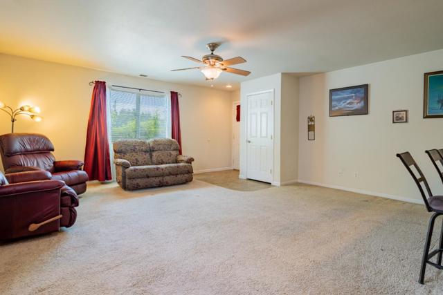 151153 N Shasta Street, Willows CA: https://media.crmls.org/mediaz/5c9be2dc-90d8-4261-8206-92d69e9fcd9d.jpg