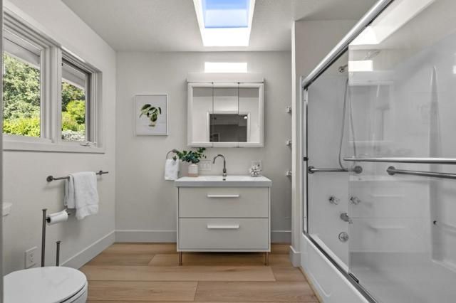 678 Chimalus Drive, Palo Alto CA: https://media.crmls.org/mediaz/5c9c6d7f-0fe4-4c7c-a3d9-dcac13a2c300.jpg