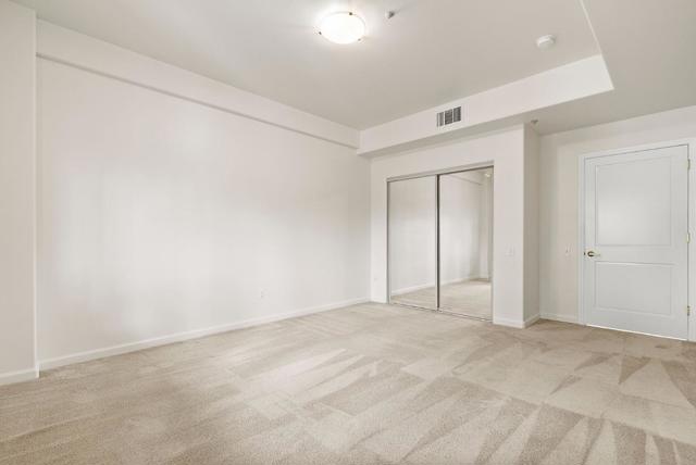 200 Sheridan Avenue, Palo Alto CA: https://media.crmls.org/mediaz/5c9ce1ff-31c8-4578-9716-6efca752fe2a.jpg