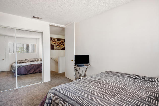 2504 N Whitewater Club Drive, Palm Springs CA: https://media.crmls.org/mediaz/5c9d943c-2dce-4a53-bc5d-222f74018f69.jpg