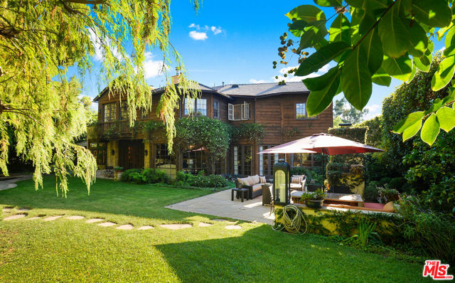130 S LAYTON Drive, Los Angeles CA: https://media.crmls.org/mediaz/5c9e1634-7994-4a50-8e98-5484f4e31e4a.jpg