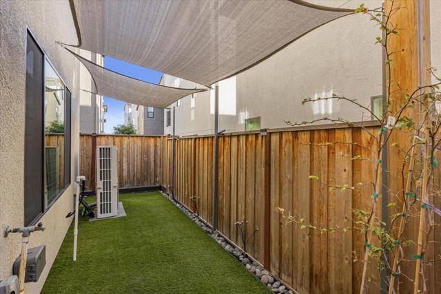 5636 Fallbrook Court, Dublin CA: https://media.crmls.org/mediaz/5c9ecf8d-c953-4aaf-9755-4096fec5df15.jpg