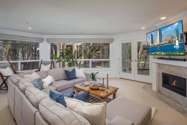 1099 1st st, Coronado CA: https://media.crmls.org/mediaz/5c9f1ae8-3172-4969-a99f-8e6dbaa36762.jpg