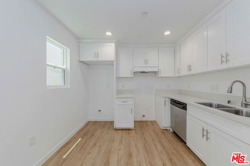 MLS #25546713 img 31