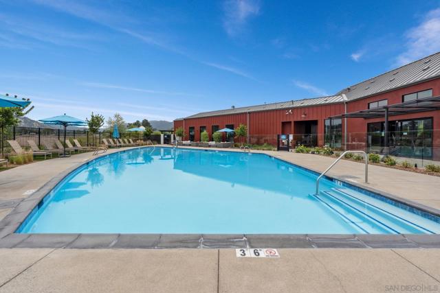 27661 Heritage Ln, Valley Center CA: https://media.crmls.org/mediaz/5ca18d6a-b6b7-4f68-b0e1-f667bc7a1a69.jpg