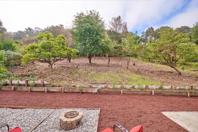 91 Carr Avenue, Aromas CA: https://media.crmls.org/mediaz/5ca23a22-b930-41b8-910e-0a5be8288263.jpg