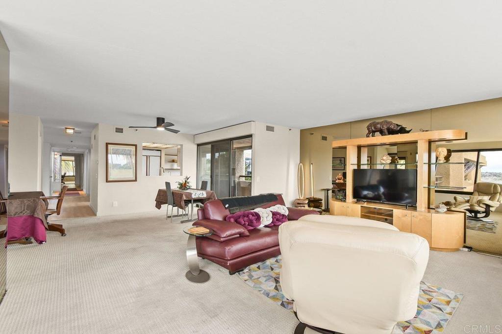 230 Laurel Street - photo 5