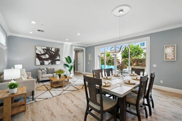 1705 Tuckers Grove Ave, Chula Vista CA: https://media.crmls.org/mediaz/5ca34b62-edbd-4bf5-b1b2-30278f44824f.jpg
