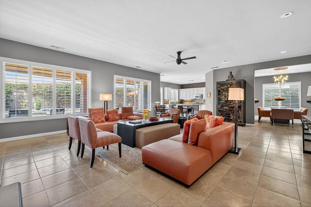 81157 Avenida Sombra, Indio CA: https://media.crmls.org/mediaz/5ca394f8-b10e-492f-a61b-f4b6a1dab8ad.jpg