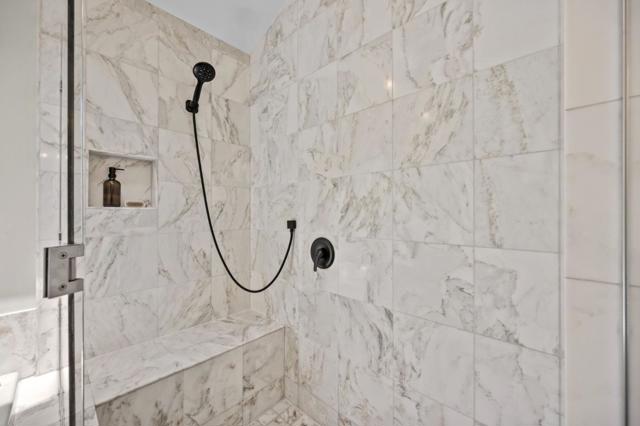 3554 Oak Knoll Drive, Redwood City CA: https://media.crmls.org/mediaz/5ca3a302-2169-4ba0-95f8-ff59898e9102.jpg