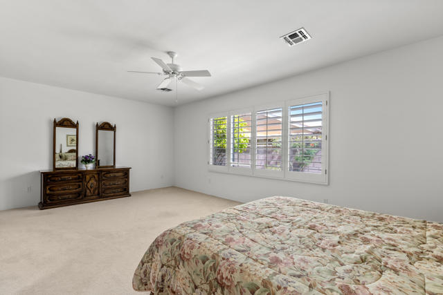 78664 Platinum Drive, Palm Desert CA: https://media.crmls.org/mediaz/5ca4dec4-c1a4-4902-9578-12e8f9649069.jpg