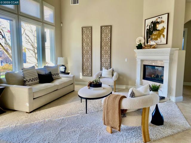 Image 11 of 59 For 1021 Pebble Beach Dr