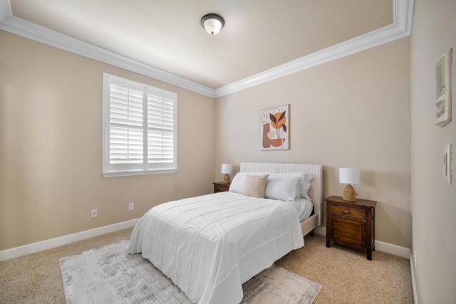 Image 13 of 29 For 9752 Caneria Way