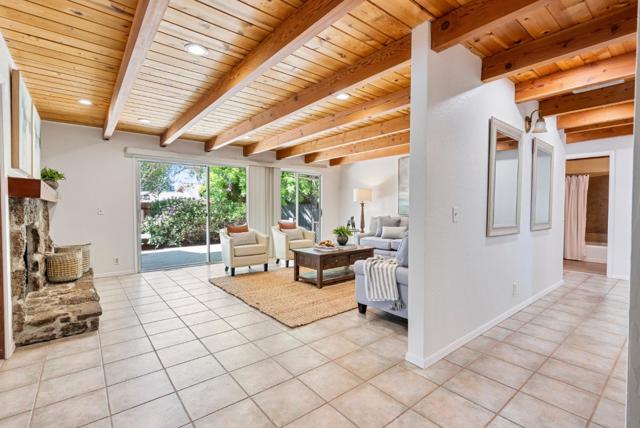 50 Florence Court, Hollister CA: https://media.crmls.org/mediaz/5ca78910-ce75-42cc-9fca-544efdeca4d4.jpg