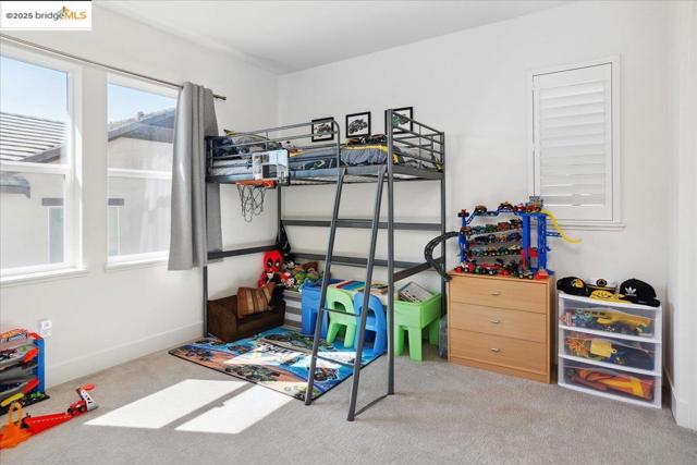 2712 Via Vicenza, San Ramon CA: https://media.crmls.org/mediaz/5ca78e72-b4df-4260-8477-f86b6851b3f0.jpg