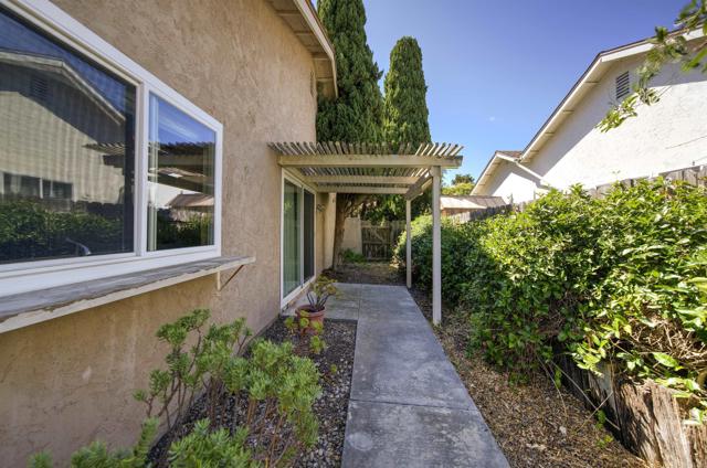 Detail Gallery Image 23 of 38 For 1824 Portofino Dr, Oceanside,  CA 92054 - 3 Beds | 2 Baths