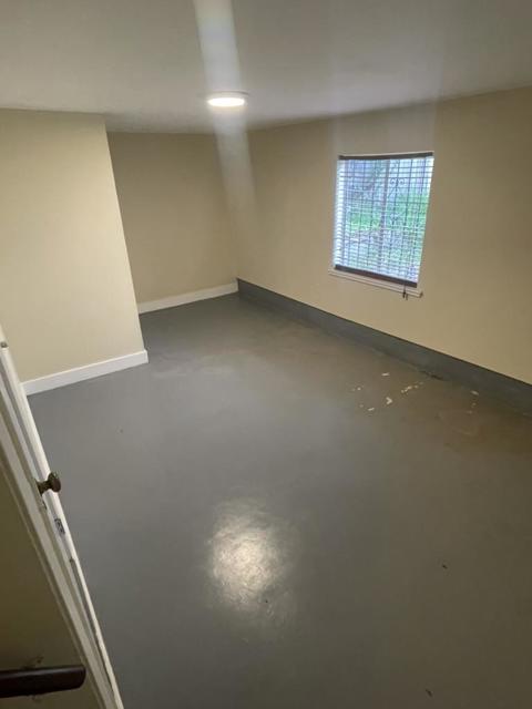 265 Mastick Ave, San Bruno CA: https://media.crmls.org/mediaz/5ca9d68e-817a-4358-ab55-377e533e0b79.jpg