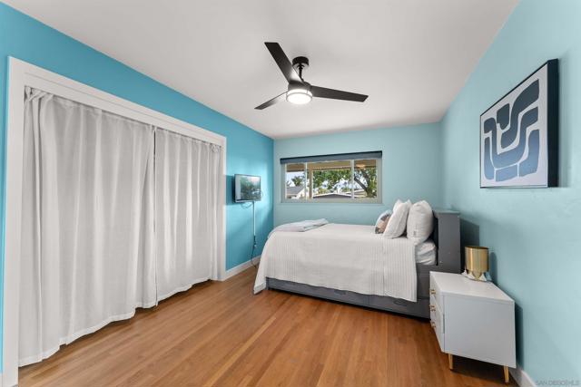 1154 Sapphire Street, San Diego CA: https://media.crmls.org/mediaz/5caa7811-7a50-4644-b91e-3bf24ffd58ea.jpg