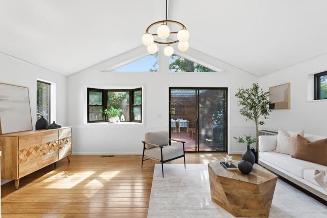 Image 11 of 37 For 319 30th Avenue