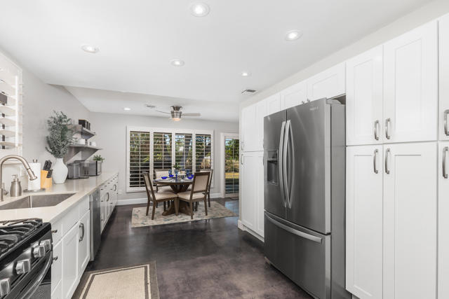 78987 Bayside Court, Bermuda Dunes CA: https://media.crmls.org/mediaz/5cab3303-616b-4fa1-927a-ae19c09aeed2.jpg
