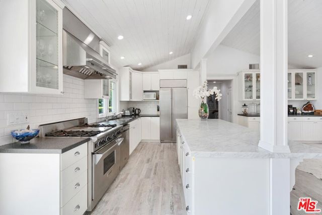 31755 Cottontail Lane photo 2