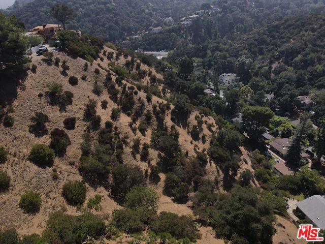 0 Allenwood, Los Angeles CA: https://media.crmls.org/mediaz/5cab6f33-5cfb-4436-9109-553013e16ccc.jpg