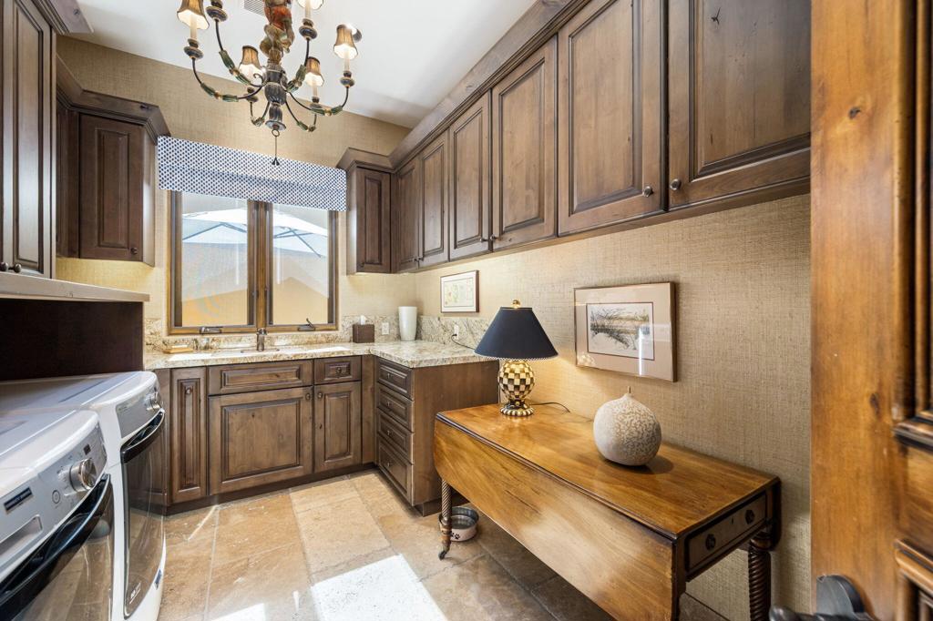 MLS #219138371DA image #22