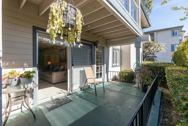 Detail Gallery Image 28 of 63 For 1664 Circa Del Lago #E105,  San Marcos,  CA 92078 - 2 Beds | 1/1 Baths