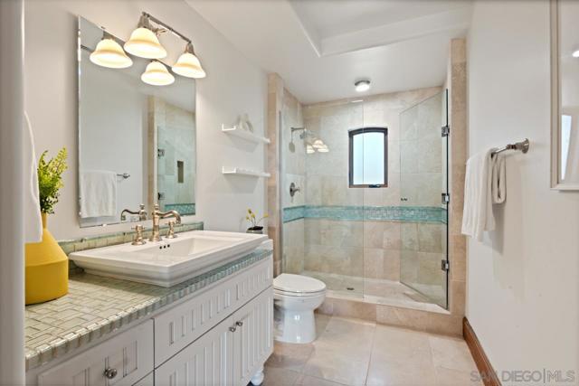 Image 57 of 69 For 8080 La Jolla Scenic Dr