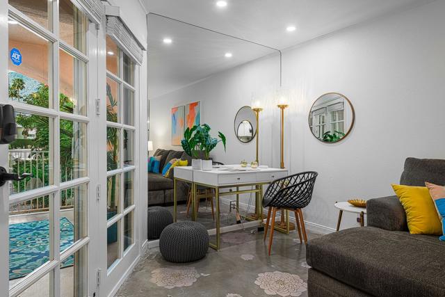 500 E Amado Road, Palm Springs CA: https://media.crmls.org/mediaz/5caf5ac3-b1de-4f96-9826-dc9abc5a8c92.jpg