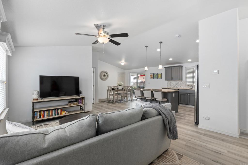 1515 Capalina Road - photo 4