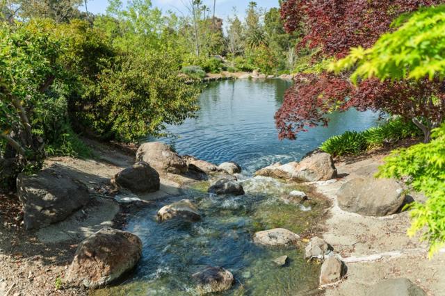 283 Casitas Bulevar, Los Gatos CA: https://media.crmls.org/mediaz/5cb0279f-a469-40c5-8a45-fd024a3ab38e.jpg