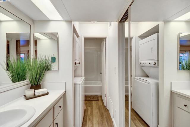 1771 Broadway Street, Concord CA: https://media.crmls.org/mediaz/5cb05bc9-ceb1-4eca-9e9c-d5b62b77edf3.jpg