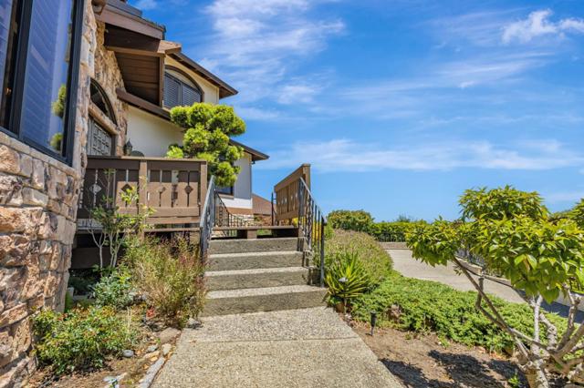 800 26th Avenue, San Mateo CA: https://media.crmls.org/mediaz/5cb2c05e-9326-4055-80a6-6f7d83f4eff1.jpg