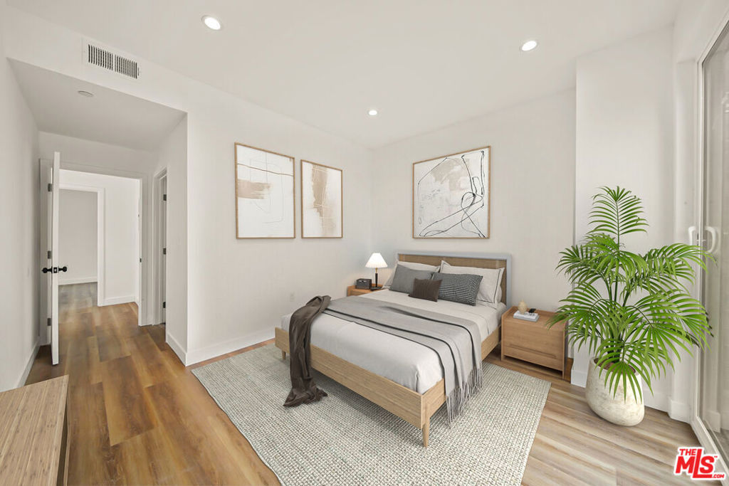 8664 Cadillac Ave, Los Angeles, CA 90034, photo 12