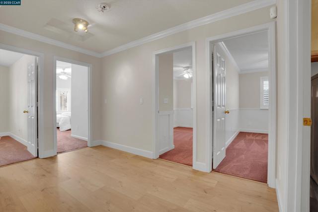 380 Claremont Dr, Brentwood CA: https://media.crmls.org/mediaz/5cb3802c-274a-46a4-9c14-1ac4f0ba16e8.jpg