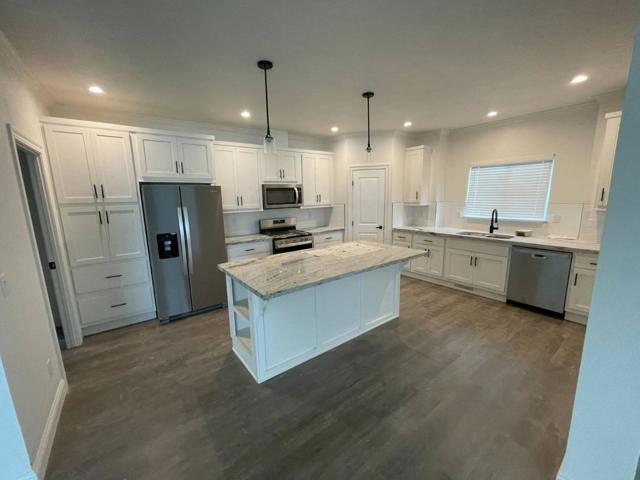 330 W HWY 246, Buellton CA: https://media.crmls.org/mediaz/5cb3d6ca-cb84-4545-bc63-ac59b6e50763.jpg