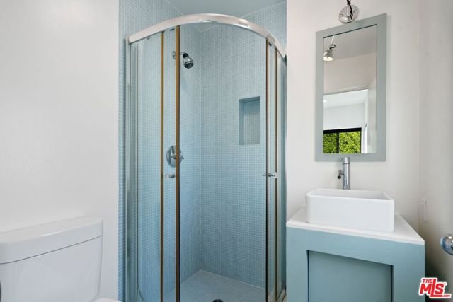 1140 Alta Loma Road, West Hollywood CA: https://media.crmls.org/mediaz/5cb495f1-0f8d-49ea-8ccf-449a9c176bd8.jpg