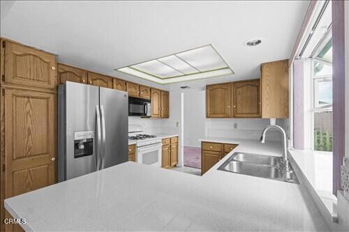 Detail Gallery Image 13 of 37 For 1134 Elm St, Tehachapi,  CA 93561 - 3 Beds | 2/1 Baths