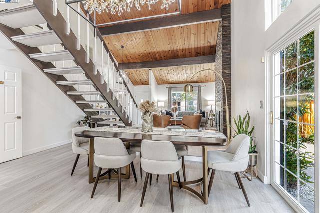 1835 Camino Estrada, Concord CA: https://media.crmls.org/mediaz/5cb71722-5665-499a-9d27-ba8b2b2816f9.jpg
