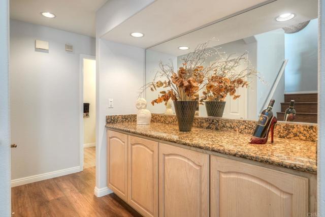 Detail Gallery Image 11 of 32 For 3376 Corsica Way, Oceanside,  CA 92056 - 2 Beds | 2 Baths