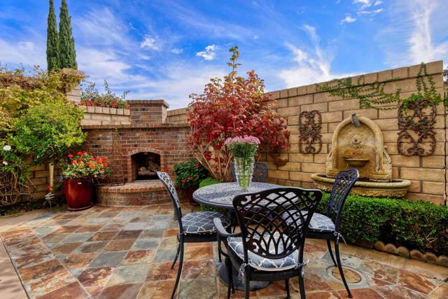 1329 Caminito Balada, La Jolla CA: https://media.crmls.org/mediaz/5cb89cb1-27e9-4e18-b90c-eb7bb17cf29b.jpg