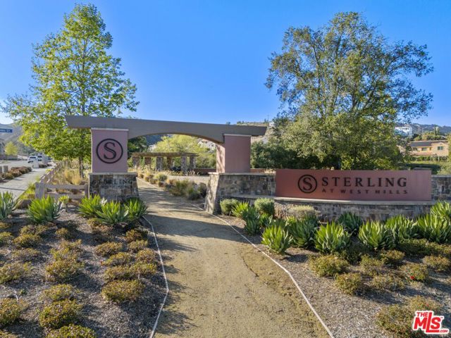 24220 Sterling Ranch Road, West Hills CA: https://media.crmls.org/mediaz/5cb981df-faad-4282-9de1-1ebe6a9c6eb5.jpg